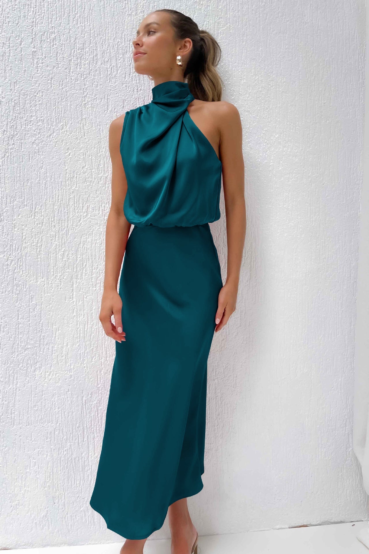 Carlina | Robe Longue en Satin avec Décolleté Halter