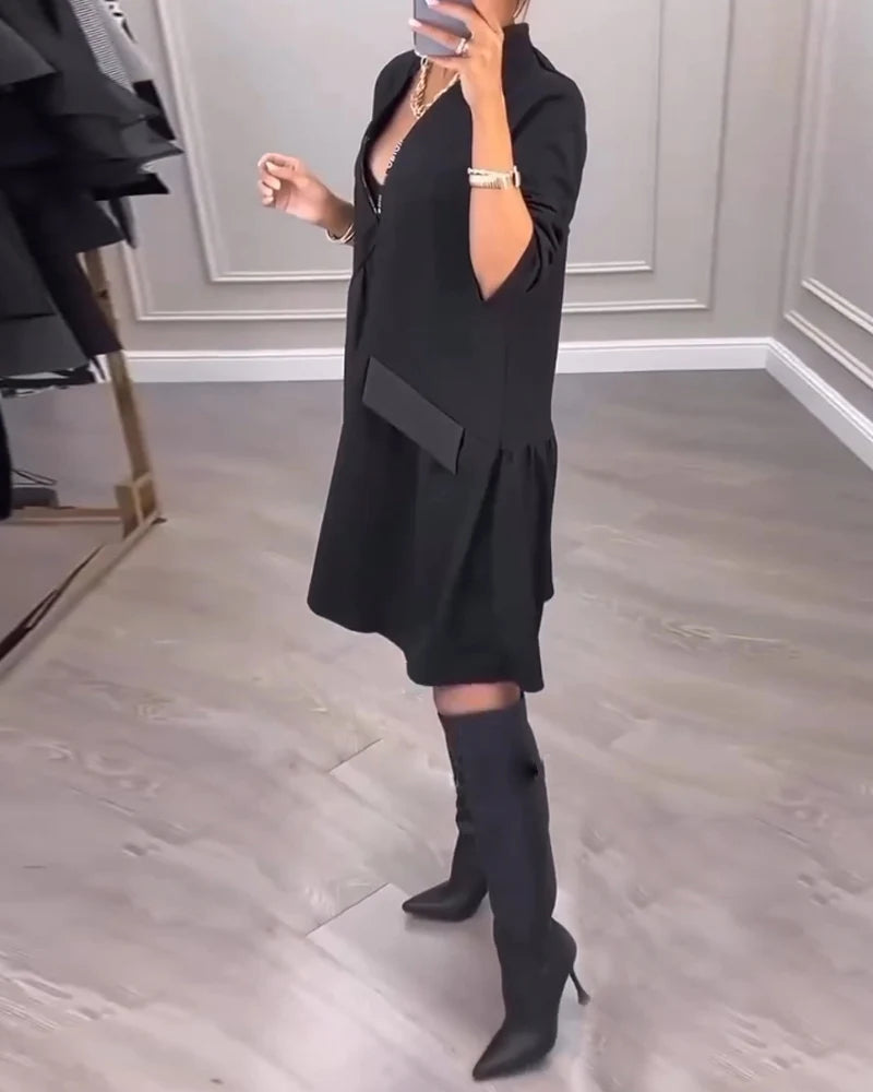 Zenfira™ | Robe Élégante à Décolleté en V et Esprit Artistique