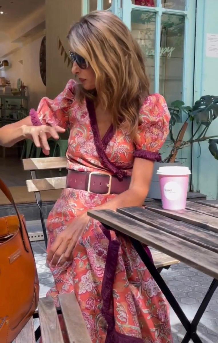 Quinn™ | Robe Maxi Rose Élegante à Manches Courtes