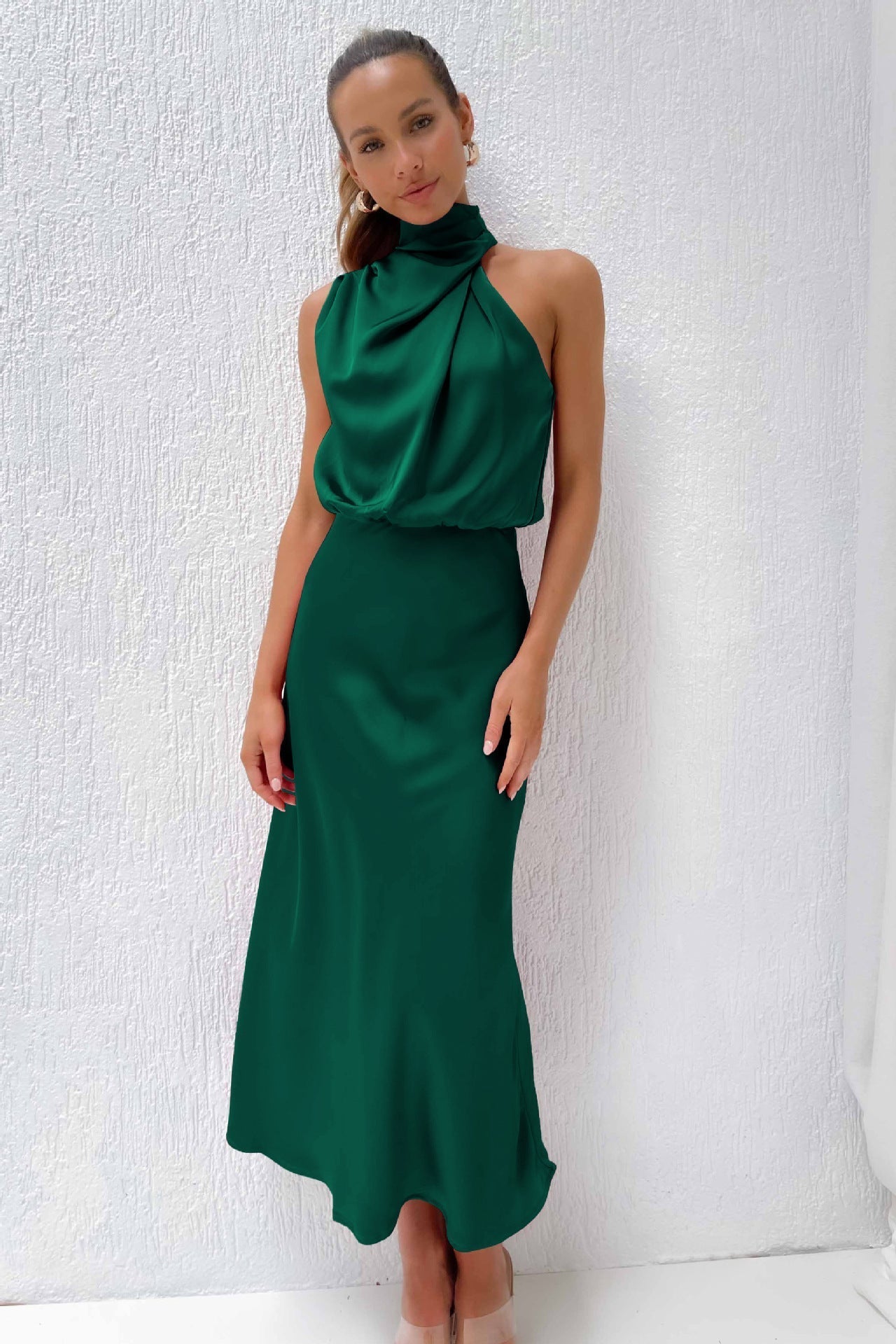 Carlina | Robe Longue en Satin avec Décolleté Halter