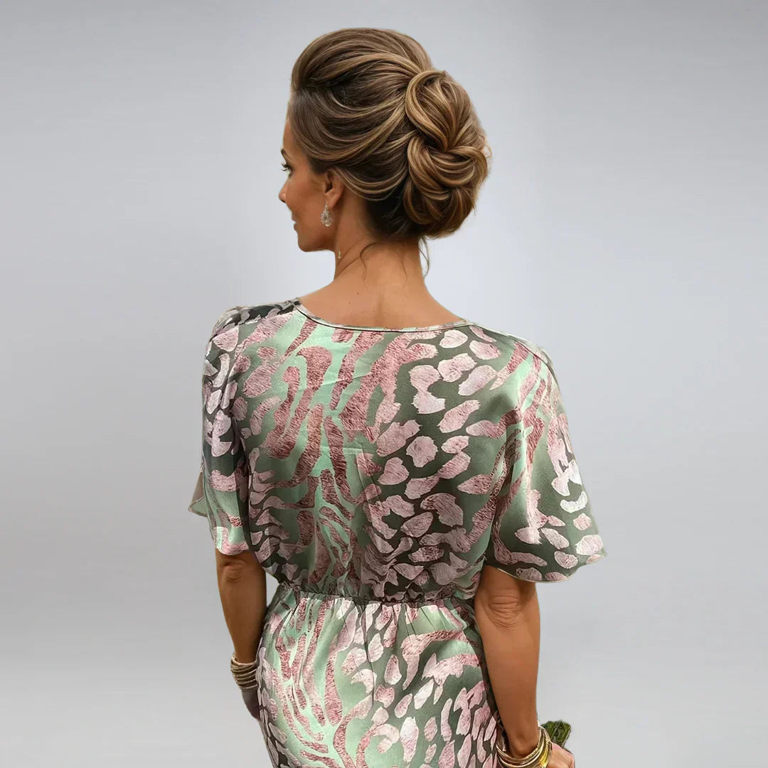 Kelsey - Robe longue avec décolleté en V et finition torsadée
