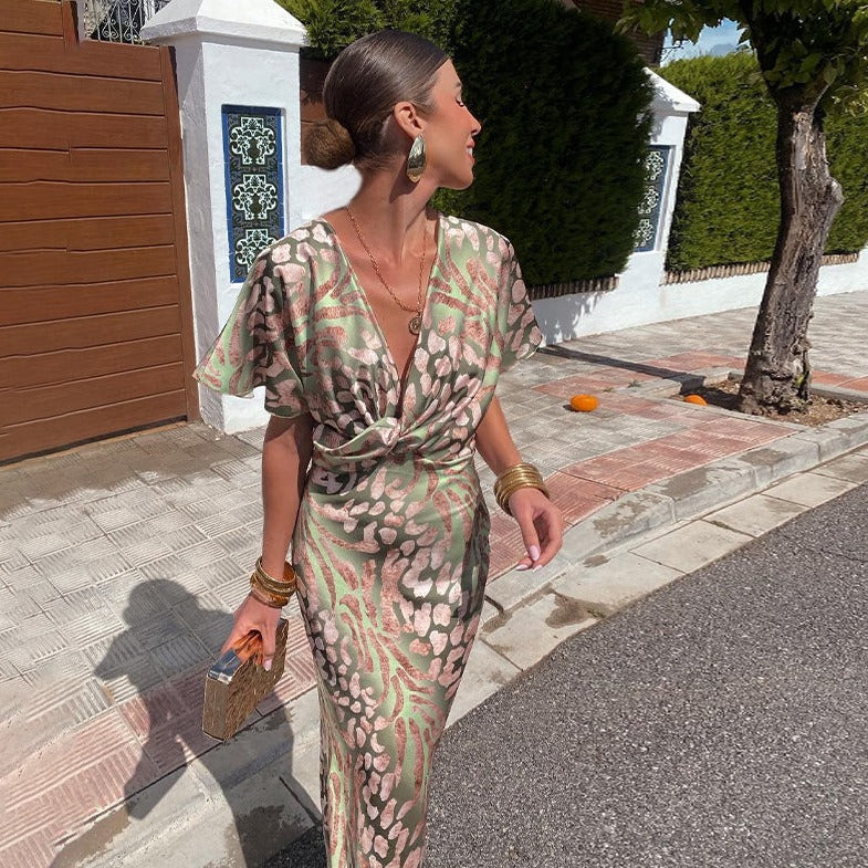 Kelsey - Robe longue avec décolleté en V et finition torsadée
